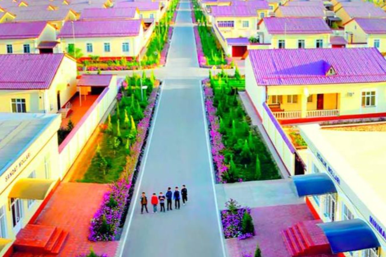 A home that doesn't need electricity bills: the first energy-independent neighborhood in Central Asia